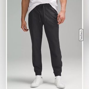 Lululemon ABC Jogger Shorter Size Small